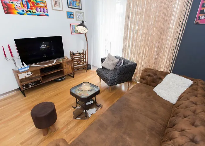 City Beach Apartment
